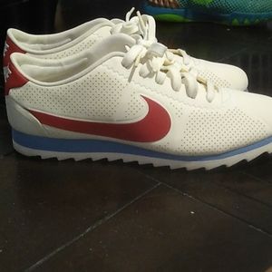 Nike Cortez